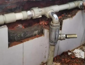 昆明市换水管师傅电话